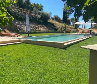 Scansano Villa | PODERE TORRICELLE 69B INDEPENDENT COUNTRY COTTAGE for max 4, pool, jacuzzi, bbq, 2 bedrooms and 1 bathroom, 2nd bathroom by pool-under request extra room in the main villa with private bathroom, kitchen ,bbq, see PODERE TORRICELLE 69B FULL SERVICED ROOM
