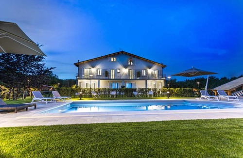 Capranica Apartment | Podere Vasella - Suite junior dx