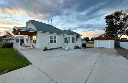 Panguitch House | POEs Place