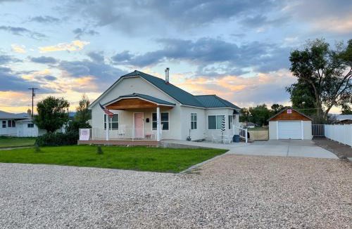 Panguitch House | POEs Place