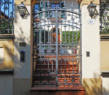 Oltrarno Apartment | Poggio Imperiale Apartments