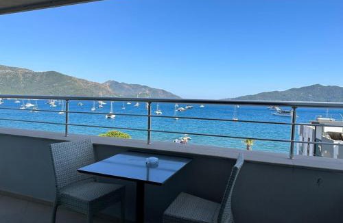 Marmaris City Center Hotel | point beach hotel