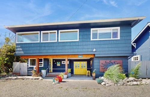 Rollingbay House | Point Perfect
