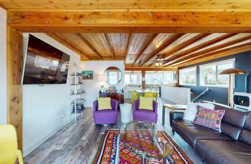 Rollingbay House | Point Perfect