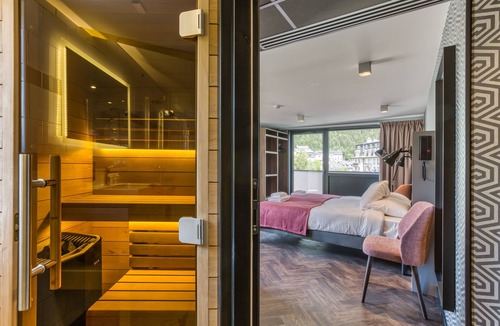 Chamonix City Centre Hotel | Pointe Isabelle