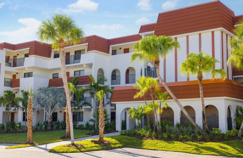 Sanibel Condo | Pointe Santo Condo Completely Remodeled! 2b2b Last Minute Prices Vet Discounts