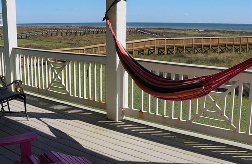 Galveston House | Pointe West BEACHFRONT next to dune walkover! - 4 bed 4 bath