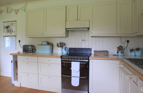 Helford House | Pointside - Three Bedroom House, Sleeps 8
