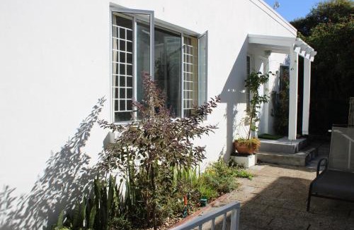 Fish Hoek Apartment | Polperro