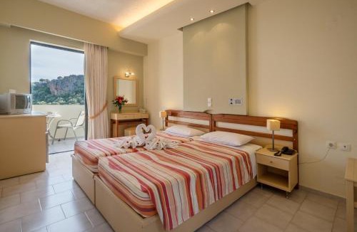 Polirizos Hotel | Polyrizos Hotel