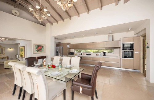 Kateleios Villa | Pomegranate Tree Villa with private pool and jacuzzi.