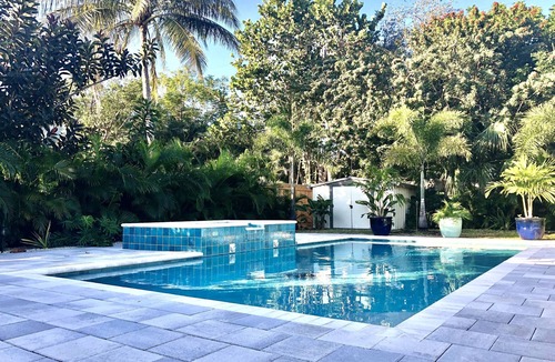 Pompano Beach House | Pompano Beach House 5 min. from the Ocean. Heated salt water pool