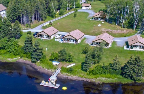 Pomquet Cottage | Pomquet Beach Cottages - Lovely loft apartment above garage
