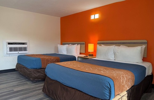 Elmwood Area Hotel | Ponca Motel
