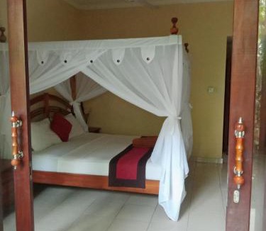 Amed Hostel | Pondok Aldi Hostel