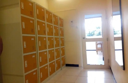 Kauman Hostel | Pondok Backpacker City Square Malang