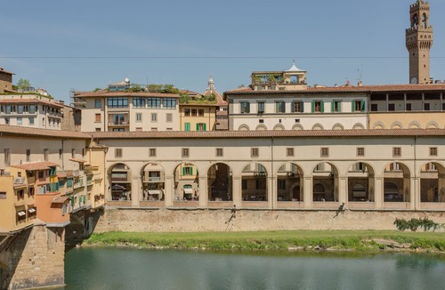 San Niccolo Apartment | Ponte Vecchio Balcony