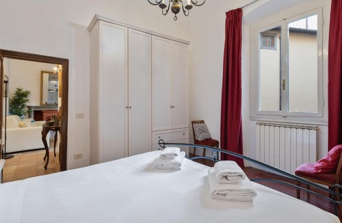 Oltrarno Apartment | Ponte Vecchio Cozy Flat