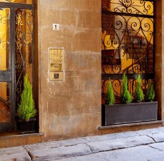 San Giovanni Apartment | Ponte Vecchio Luxury Penthouse