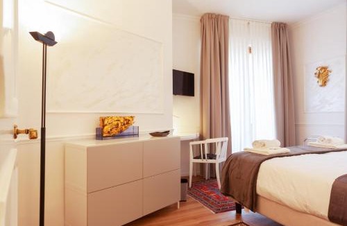 San Giovanni Apartment | Ponte Vecchio Luxury Penthouse