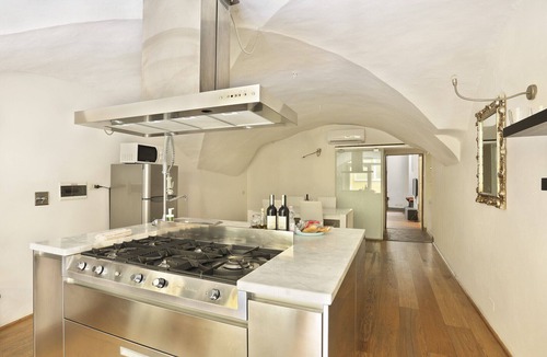 San Niccolo Apartment | Pontevecchio Lux Loft-hosted by Sweetstay