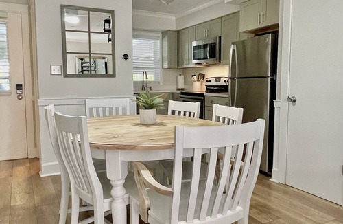 Country Club Estates House | POOL, 2 BD/2.5 BA, 4 blocks to the beach or town, sleeps 6