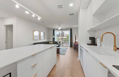 South Lamar Apartment | Pool | 2BDR Deluxe Suite w/Balcony | The Code