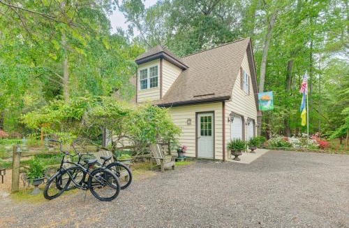 Kilmarnock Apartment | Pool Access! Cozy Couple's Getaway in Kilmarnock