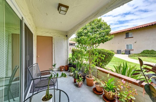 Grantville House | Pool Access & More! Condo Near San Diego Comic-Con