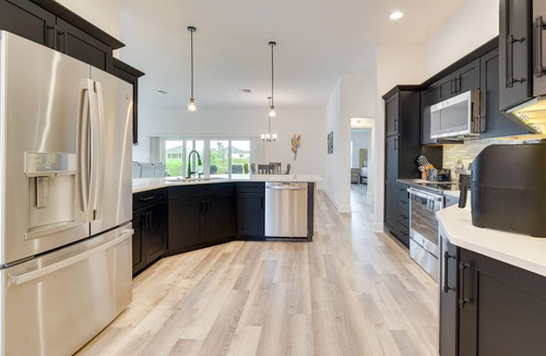 Okahumpka House | Pool Access & Screened Patio: Home in The Villages