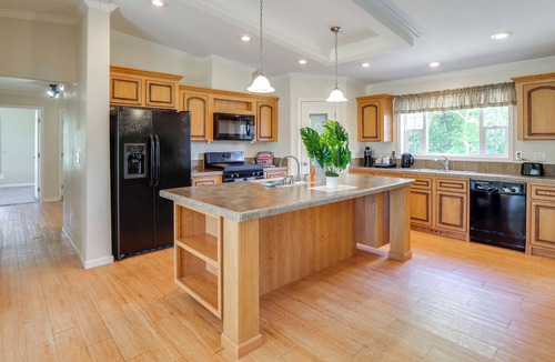 Plymouth Cottage | Pool Access! Spacious Home Near Wekiwa Springs
