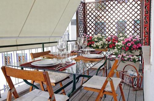 Quartiere XVII Trieste Apartment | POOL-Balcony-JACUZZi-AirCond-Wifi-Luxury Apartment