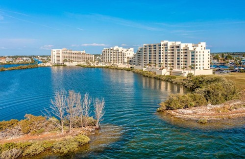 Hudson House | Pool & Beach Access: Waterfront Hudson Condo!