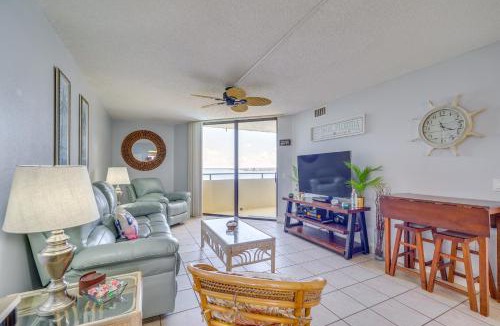 Hudson House | Pool & Beach Access: Waterfront Hudson Condo!