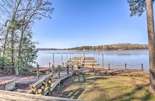 Talladega House | Pool & Boat Dock! Logan Martin Lake Extended Stay