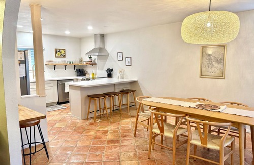 Westside Development House | Pool Days & Desert Nights Putt Soak Fire Pit Pets Hikes Watch Wildlife