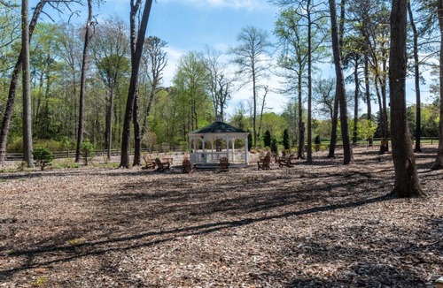 Cape May Court House Apartment | Pool Fire Pit Amenities Sleeps 8