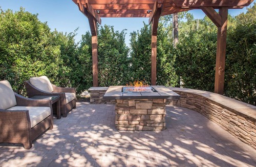 Wilmington Apartment | Pool. Free Breakfast. Gym. Near Wrightsville Beach + Perfect for Groups!