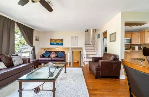 Boulevard Heights House | Pool Home 8