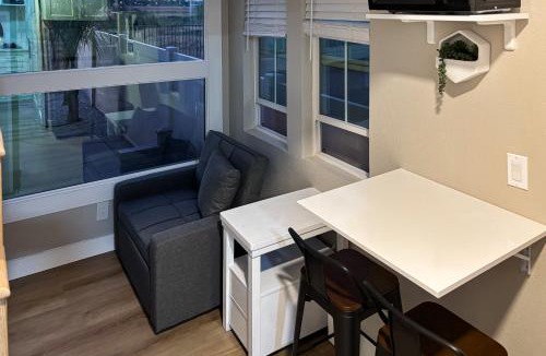 Perris Apartment | Pool & Hot Tub Access: Cozy Perris Tiny Home