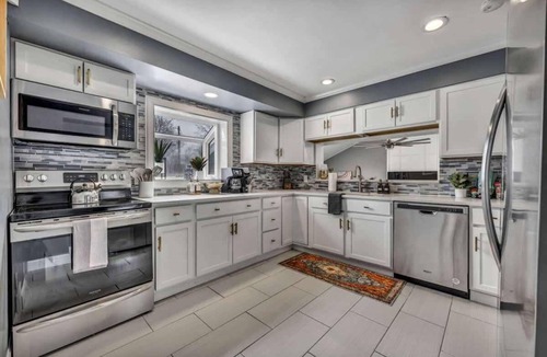 Ashtabula House | Pool - Hot Tub - Game Room - Sleeps 8