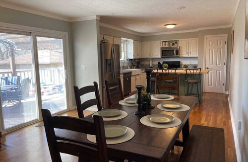 Kenton House | POOL house with FENCED Yard for Pets, by the ARK Encounter, Airport, Cincinnati
