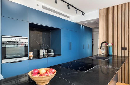 Haifa Apartment | Pool & Jacuzzi Penthouse by Sea N' Rent