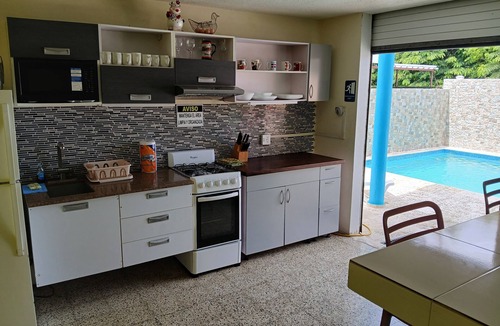 Mayaguez House | POOL PARTY HOUSE keep the family together fit 10 +