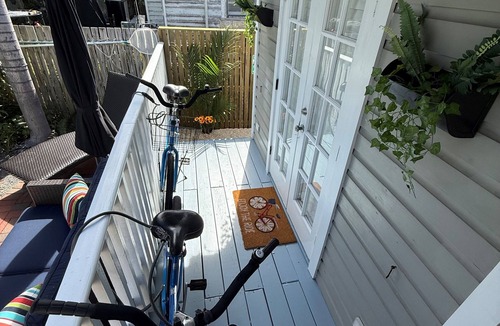Old Town House | Pool, Pet-friendly, Bicycles and 5 min walk to Beach