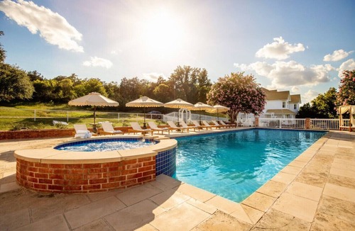 Dripping Springs House | Pool, Pickleball, Indoor/Outdoor Games, Sleeps 30+