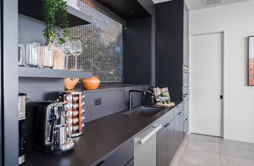 Bouldin House | Pool, Putting Green, Game Room, Rooftop | Bouldin Collective 902A by AvantStay