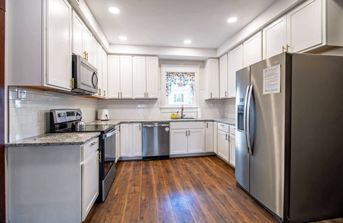 Woodstock House | Pool table, firepit, spacious home!