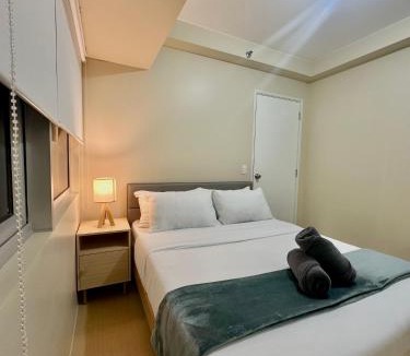 Barangay 29 Apartment | Pool View Cozy 1-Bedroom Unit Avida Aspira Tower 2