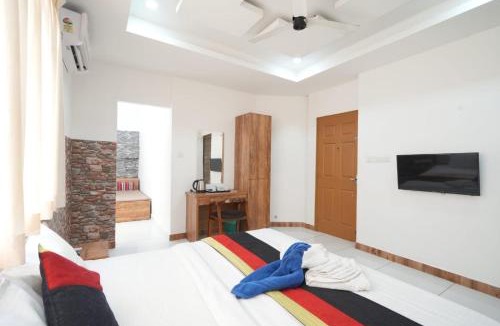 Kaloor Bed & Breakfast | Pool View Resort